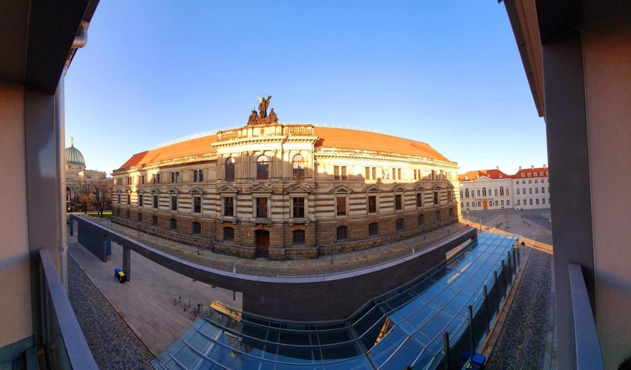 Pineapple Apartments Luxus Apartment Im Palais Am Neumarkt Dresden Eksteriør bilde